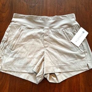 Athlete Trekkie North Short